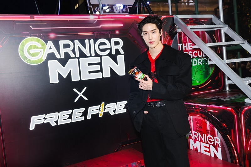 Garnier Men AcnoFight พร้อมน็อคสิว ชวน ต่อ ธนภาพ จับมือ 6 โปรเพลเยอร์ ตะลุย Free Fire ปล่อยแอร์ดรอปยักษ์ลงสมรภูมิรบ กลางสยามสแควร์