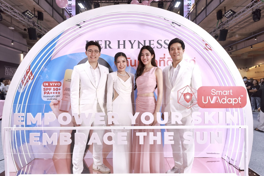 “หลิงหลิง” คว้าแบรนด์แอมบาสเดอร์คนแรกของคลีนบิวตี้แบรนด์  “HER HYNESS” เผยเคล็ดลับการดูแลผิวอย่างยั่งยืน บูสต์ผิวให้กันแดดได้เอง ด้วย “UV Adapt Hya Water Sunscreen SPF50+ PA++++”